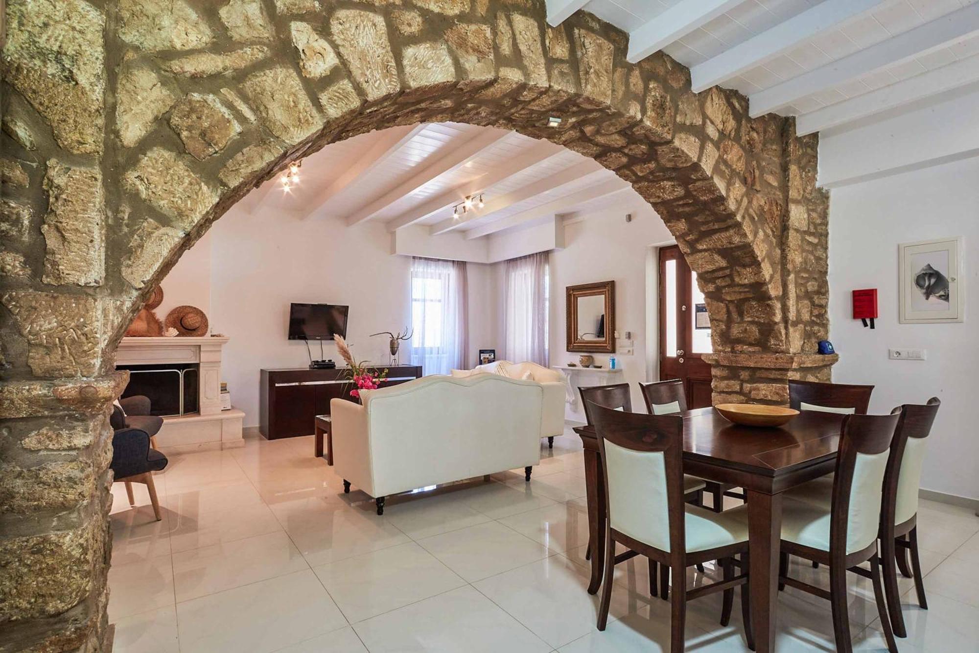 Villa St Dennis Makris Gialos  外观 照片