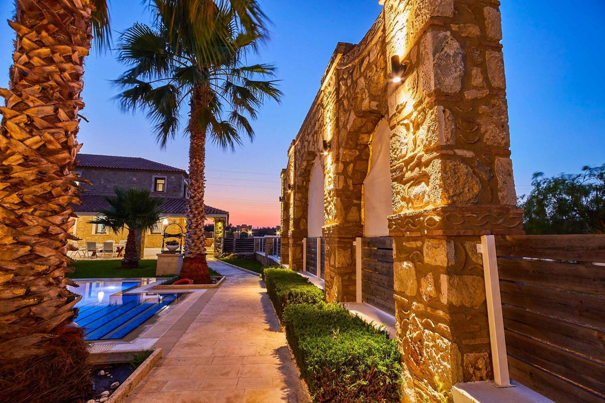 Villa St Dennis Makris Gialos  外观 照片